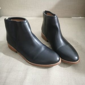 Urban Outfitters Black Poppy Ankle Boots Size 9